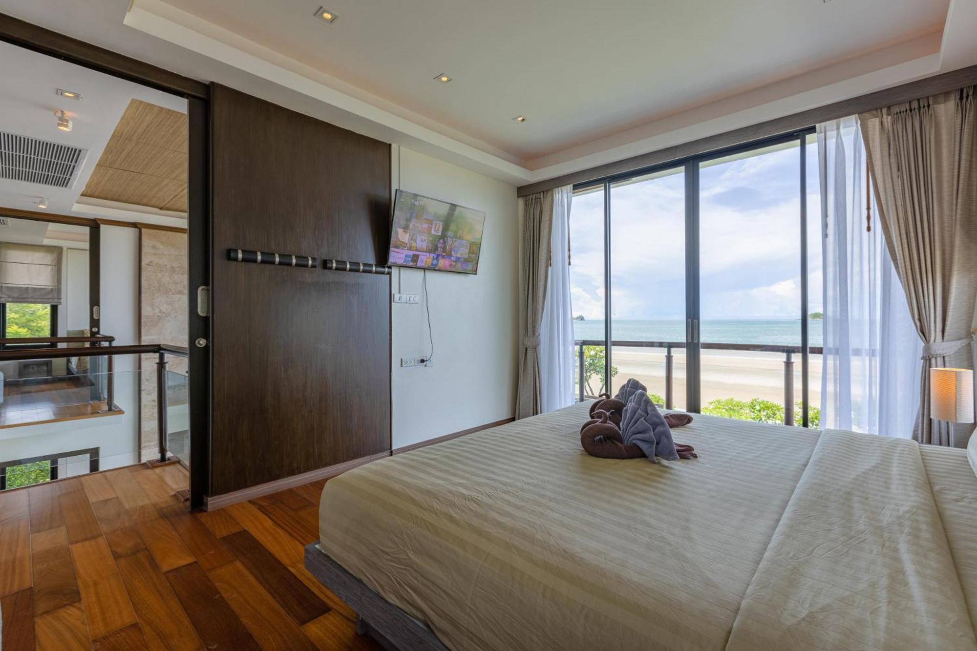 Villaer Beachfront Modern 4 Bedroom Pool - Rv Hua Hin