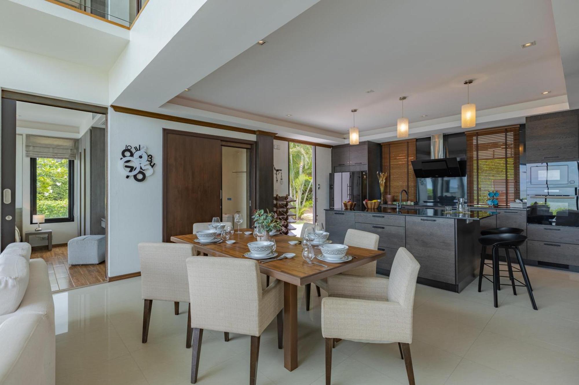 Beachfront Modern 4 Bedroom Pool - Rv Pousada Hua Hin
