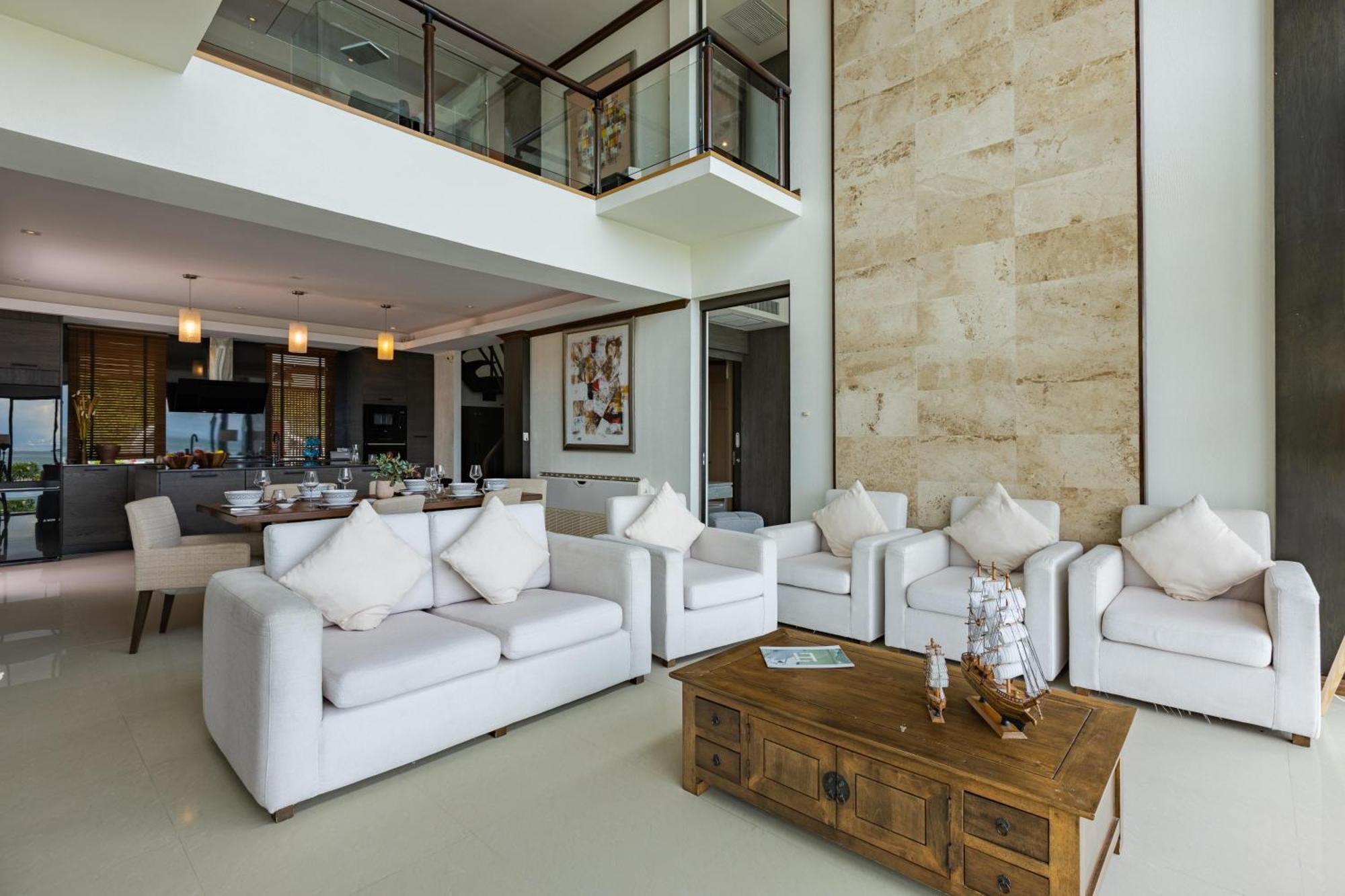 Beachfront Modern 4 Bedroom Pool - Rv Pousada